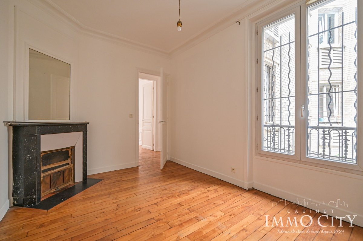 Location Appartement  3 pièces - 44.6m² 75011 Paris 11