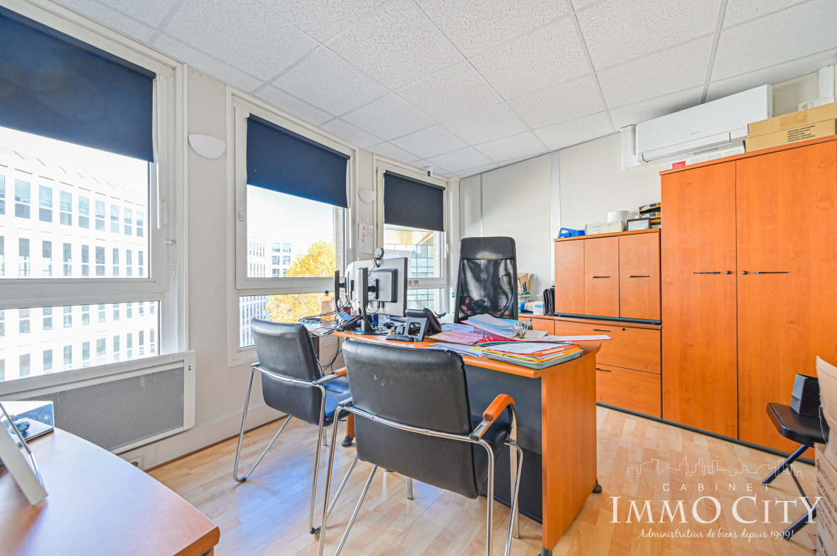 Vente Bureau  9 pièces - 180m² 93100 Montreuil