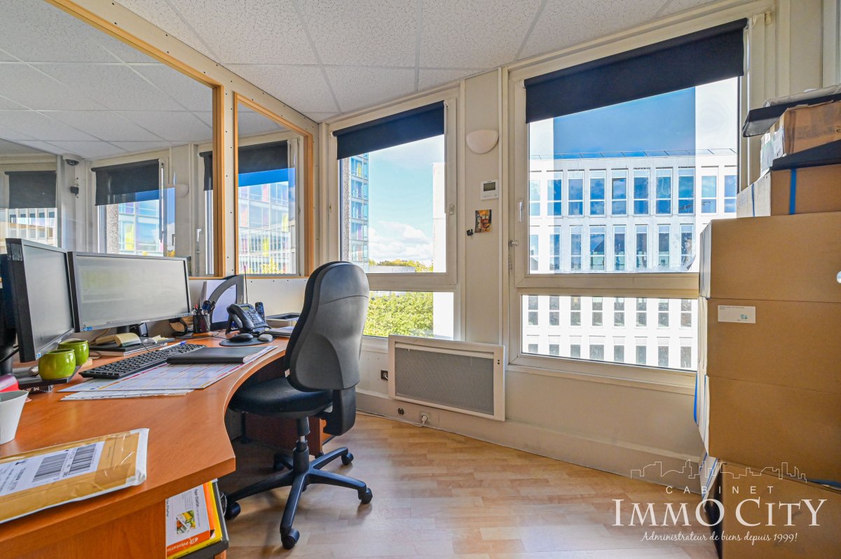 Vente Bureau  9 pièces - 180m² 93100 Montreuil