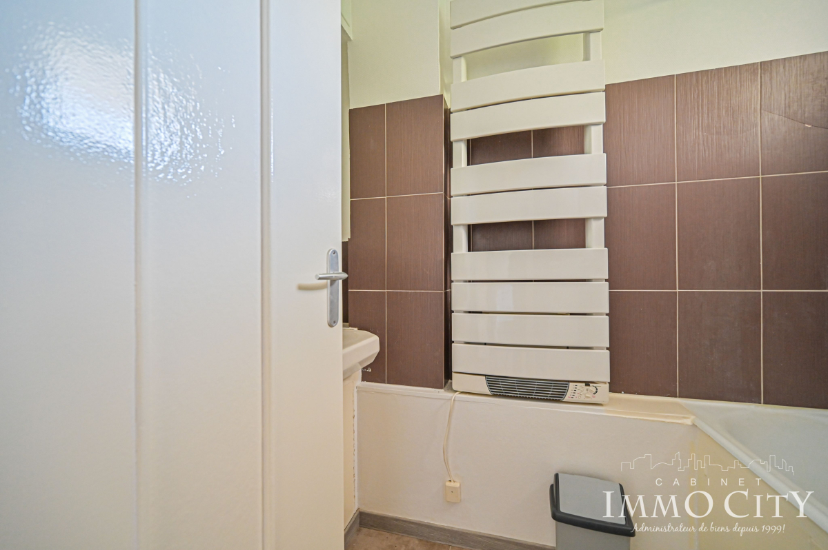 Location Appartement meublé 2 pièces - 35m² 92240 Malakoff