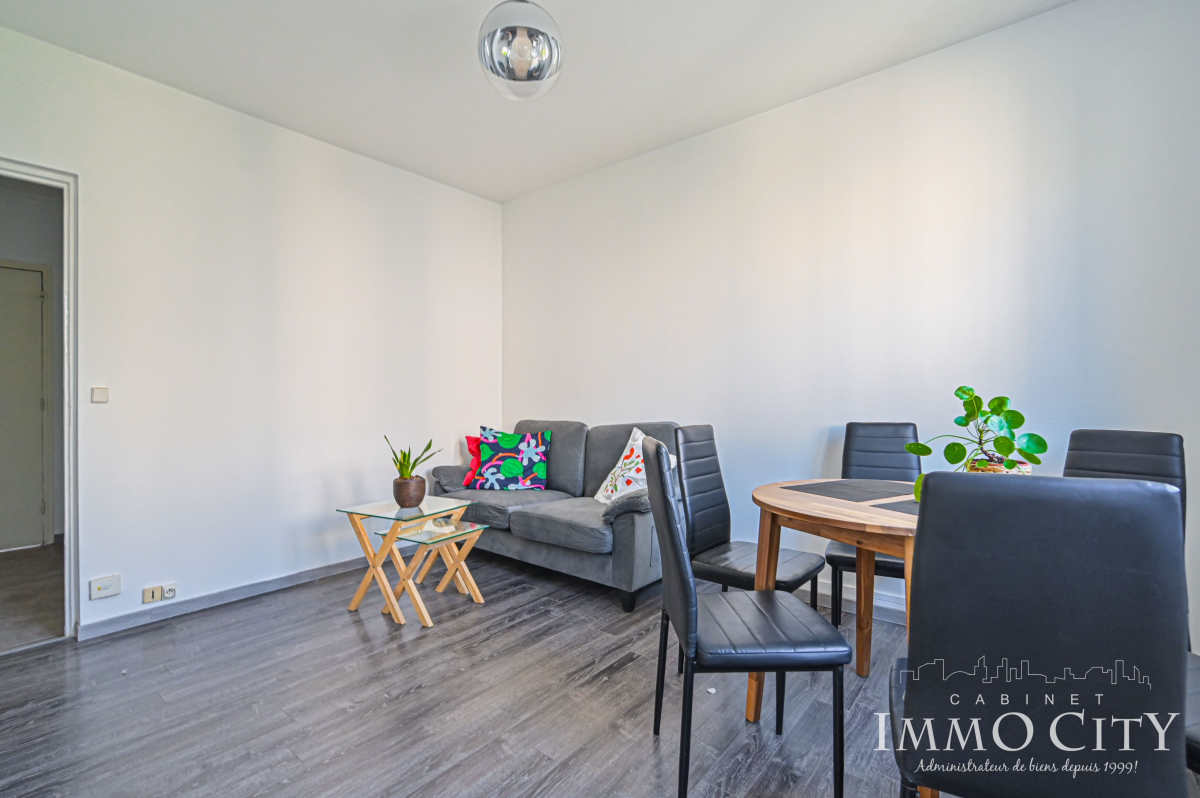 Location Appartement meublé 2 pièces - 35.66m² 92240 Malakoff