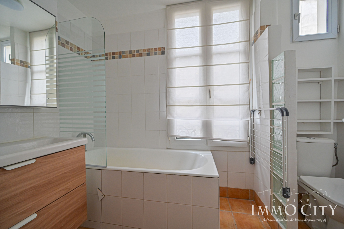 Location Appartement meublé 2 pièces - 35m² 75009 Paris