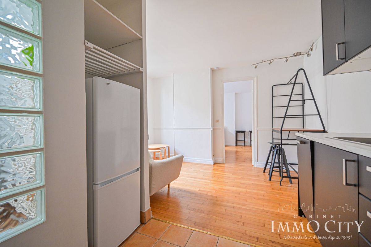 Location Appartement meublé 2 pièces - 35m² 75009 Paris