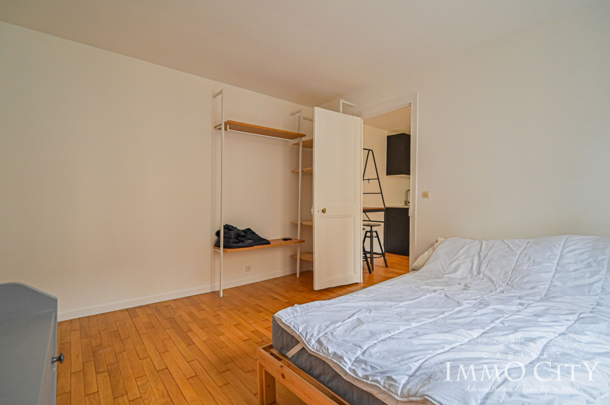 Location Appartement meublé 2 pièces - 35m² 75009 Paris