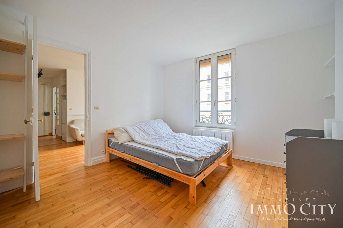 Location Appartement meublé 2 pièces - 35m² 75009 Paris