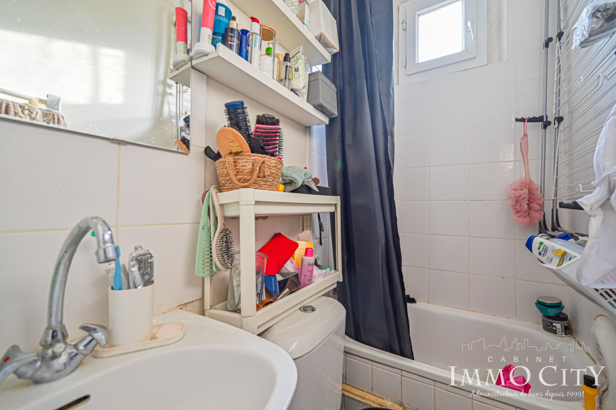 Vente Appartement  2 pièces - 22.71m² 75017 Paris