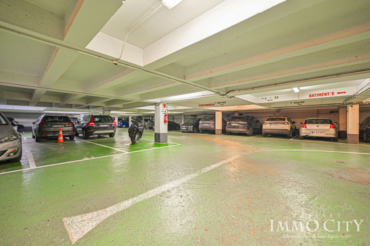 Vente Parking  - 13.4m² 75015 Paris