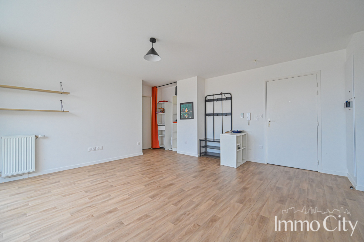 Location Appartement  3 pièces - 59m² 93190 Livry-gargan