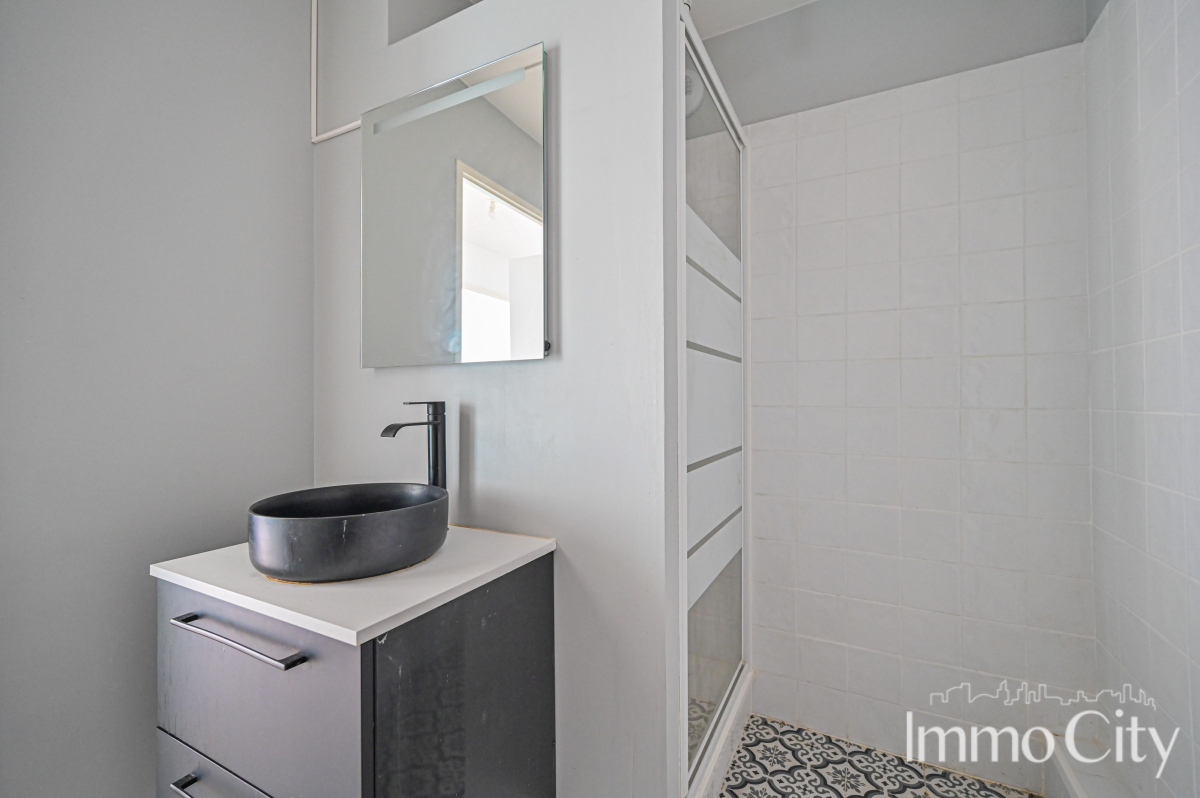 Location Appartement  3 pièces - 59m² 93190 Livry-gargan