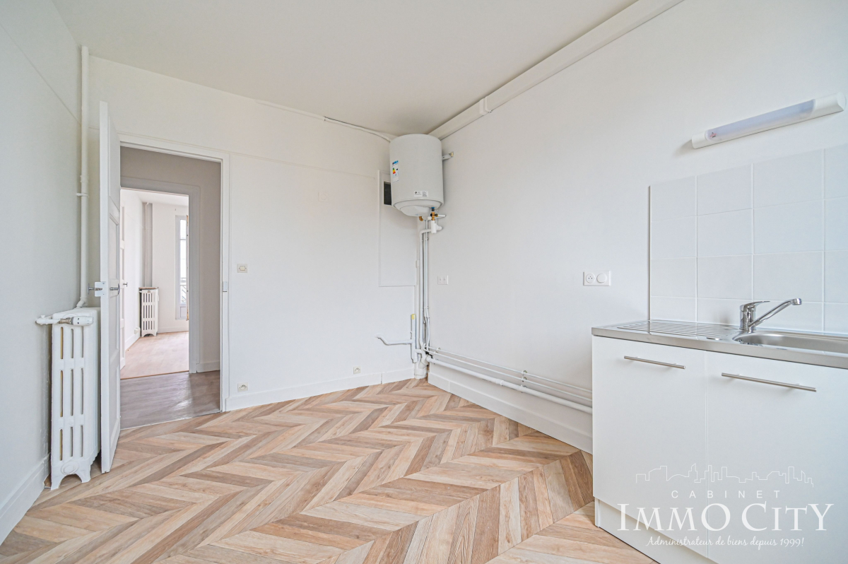 Location Appartement  1 pièce (studio) - 28m² 92110 Clichy