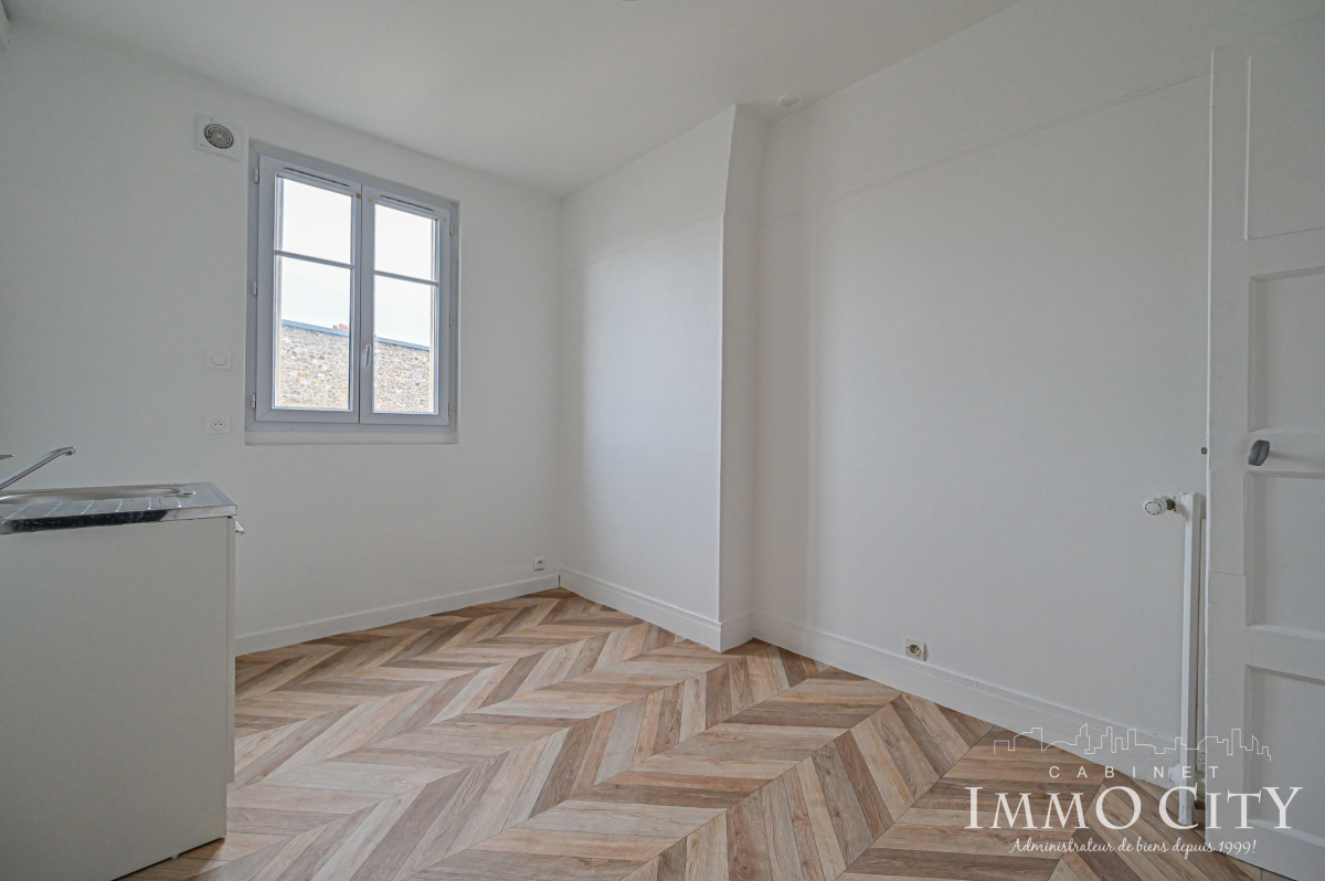 Location Appartement  1 pièce (studio) - 28m² 92110 Clichy