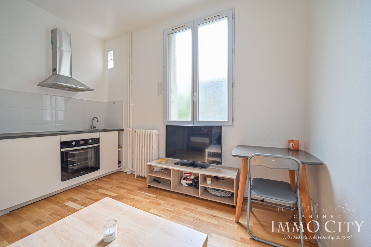 Location Appartement meublé 1 pièce (studio) - 22m² 92110 Clichy