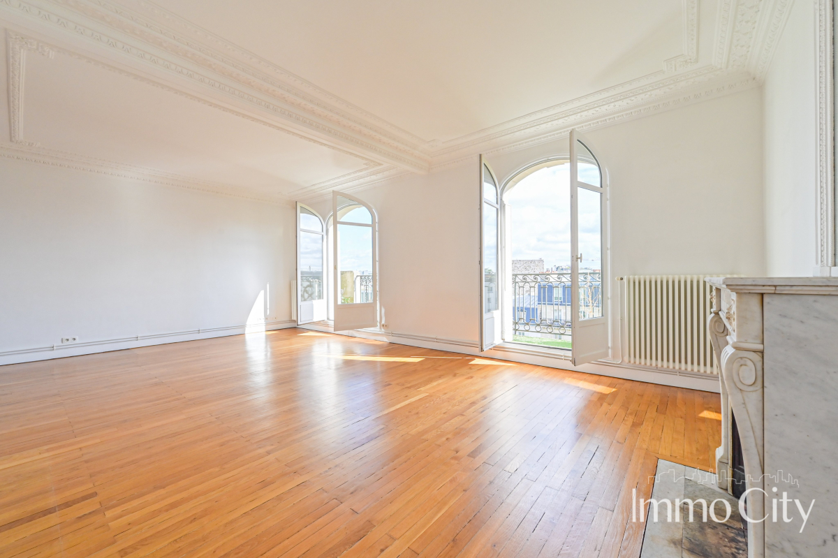 Location Appartement  5 pièces - 147.4m² 75014 Paris