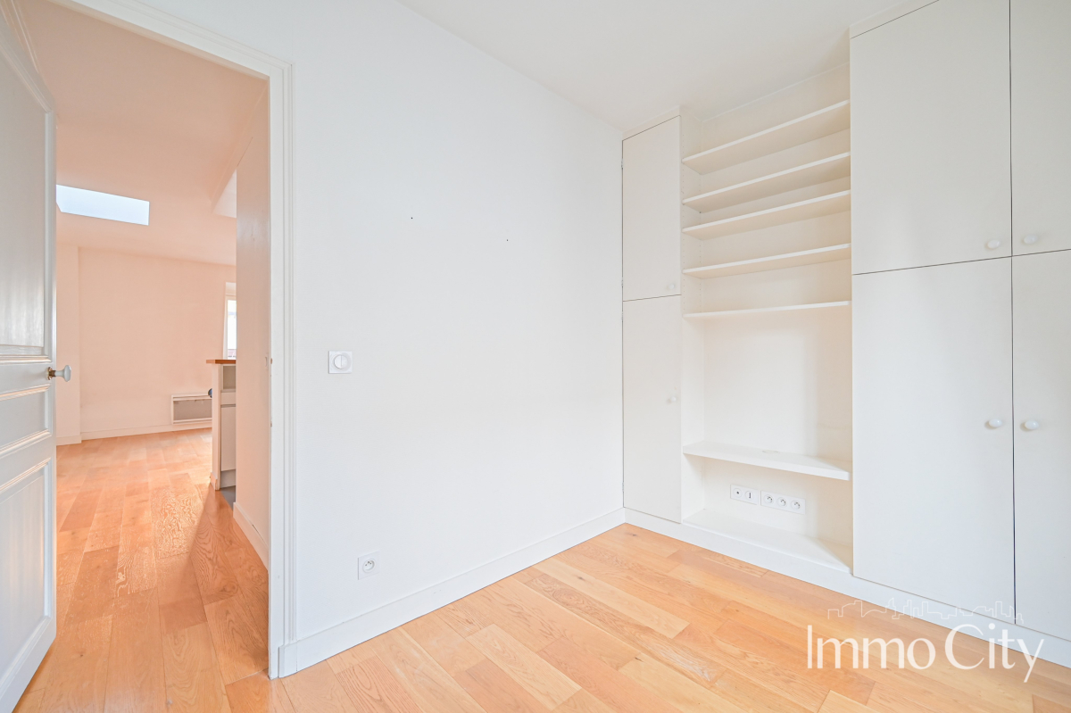 Vente Appartement  2 pièces - 32.06m² 92200 Neuilly-sur-seine