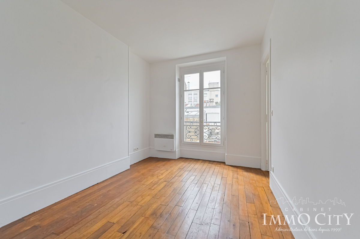 Location Appartement  3 pièces - 43m² 75015 Paris