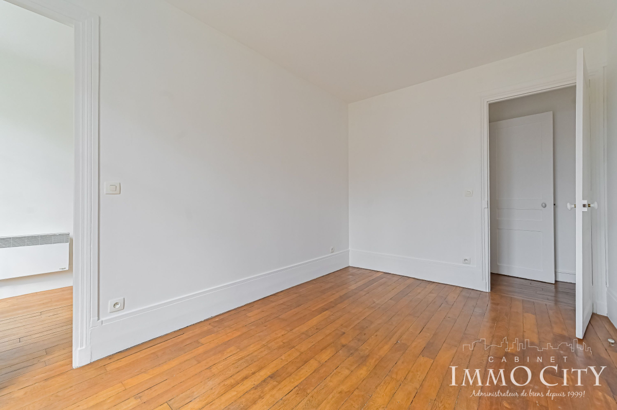 Location Appartement  3 pièces - 43m² 75015 Paris
