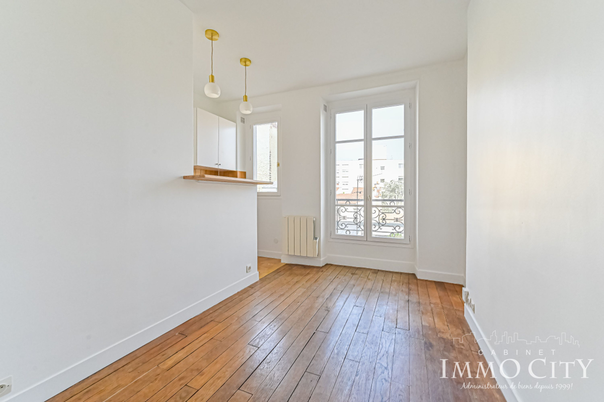 Location Appartement  3 pièces - 41m² 75015 Paris