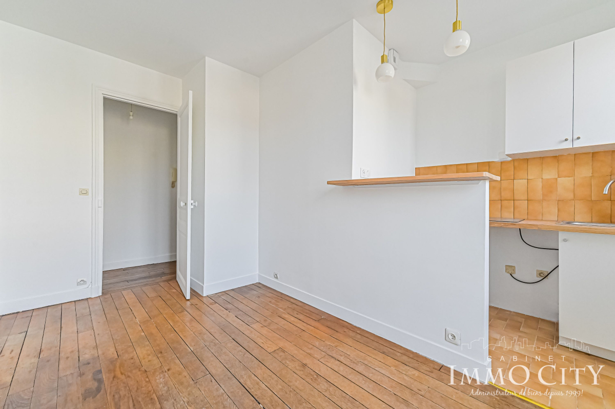 Location Appartement  3 pièces - 41m² 75015 Paris