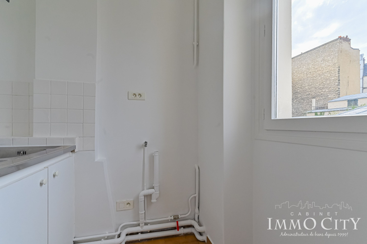 Location Appartement  3 pièces - 43m² 75015 Paris