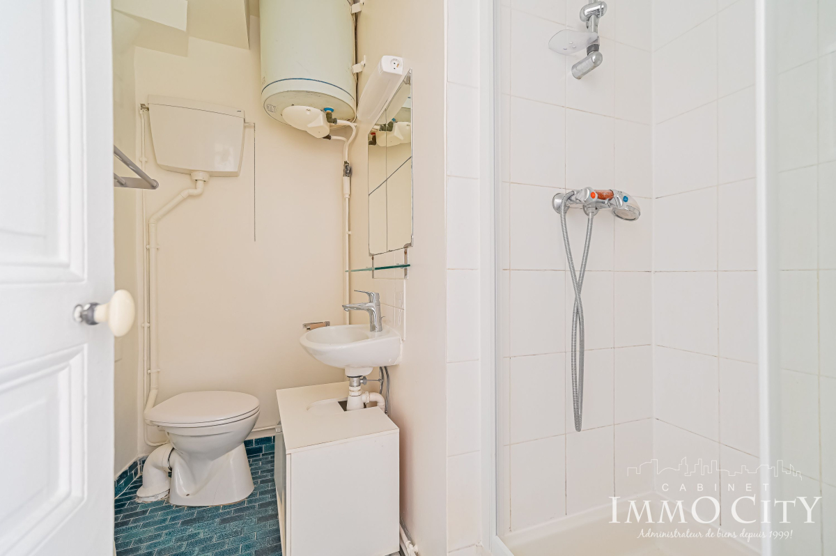 Location Appartement  3 pièces - 43m² 75015 Paris