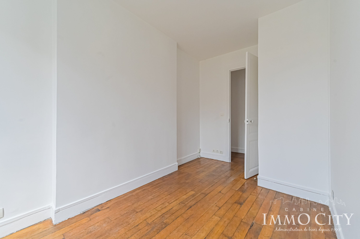 Location Appartement  3 pièces - 43m² 75015 Paris