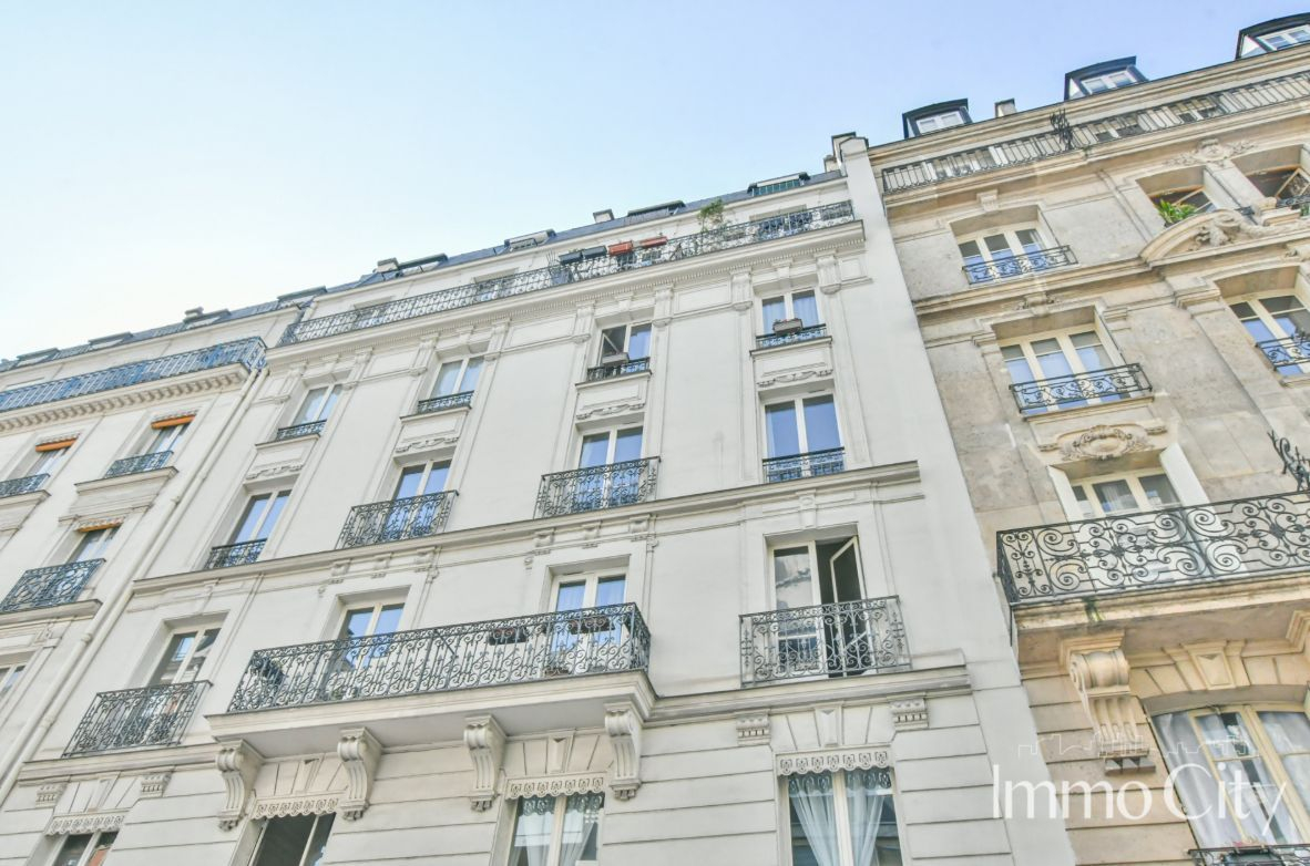 Location Bureau  1 pièce (studio) - 9.56m² 75016 Paris