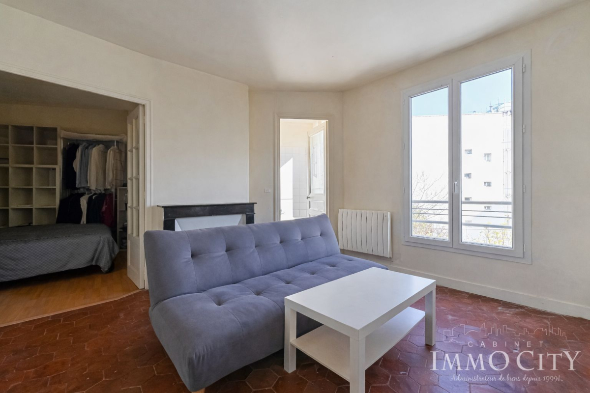 Vente Appartement  2 pièces - 29.7m² 75007 Paris