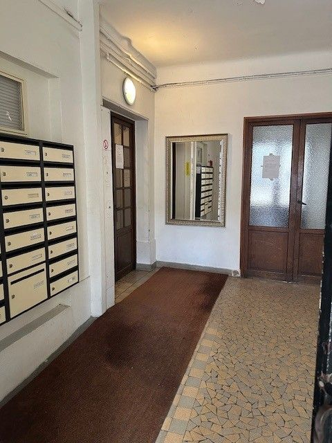 Vente Appartement  2 pièces - 29.7m² 75007 Paris
