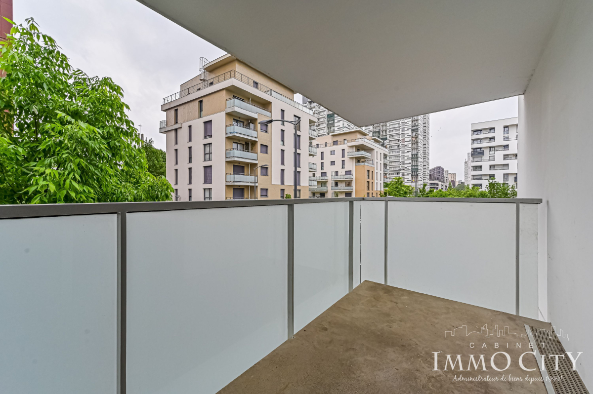 Vente Appartement  3 pièces - 70.5m² 93000 Bobigny