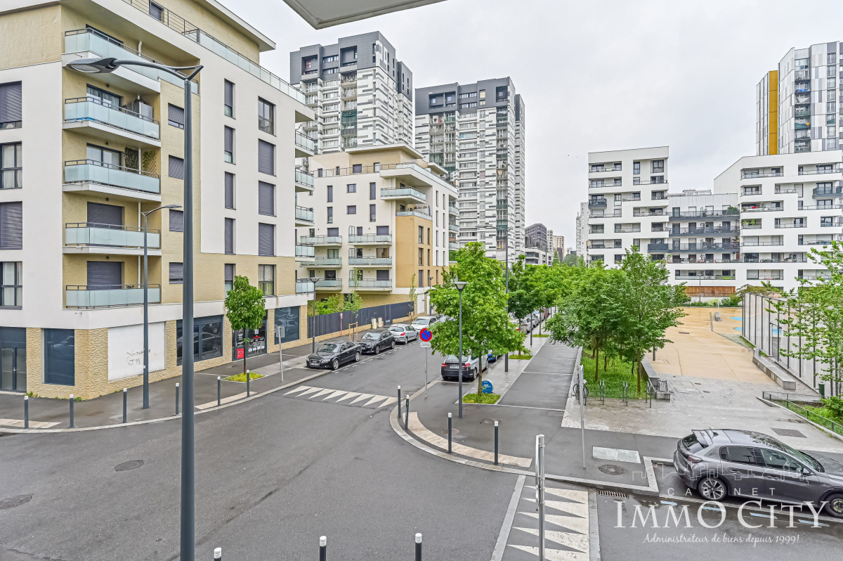 Vente Appartement  3 pièces - 70.5m² 93000 Bobigny