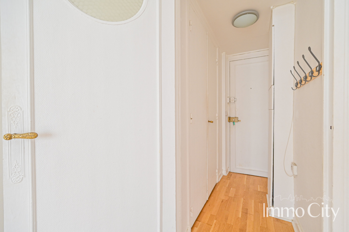 Vente Appartement  1 pièce (studio) - 25m² 75017 Paris
