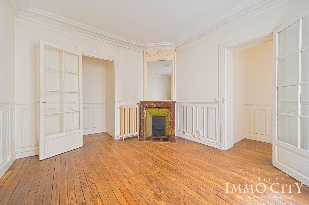 Location Appartement  2 pièces - 48m² 75020 Paris