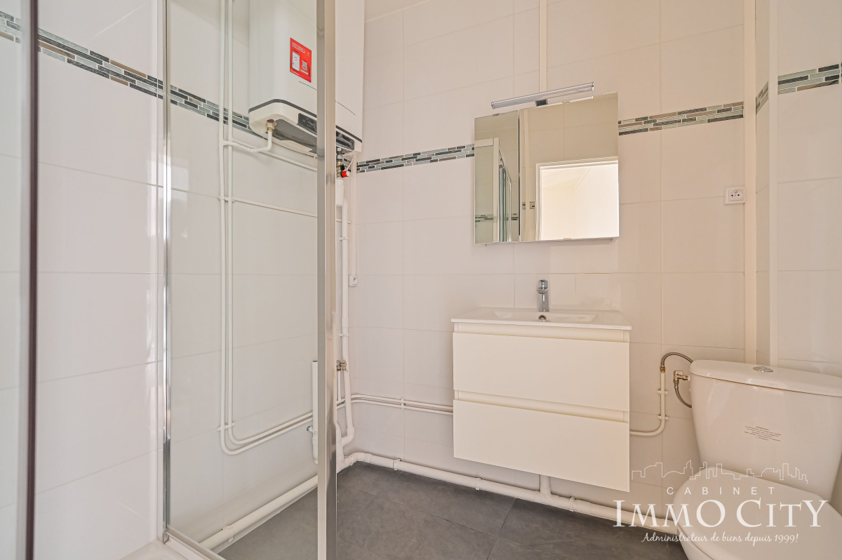 Location Appartement  2 pièces - 34m² 75009 Paris