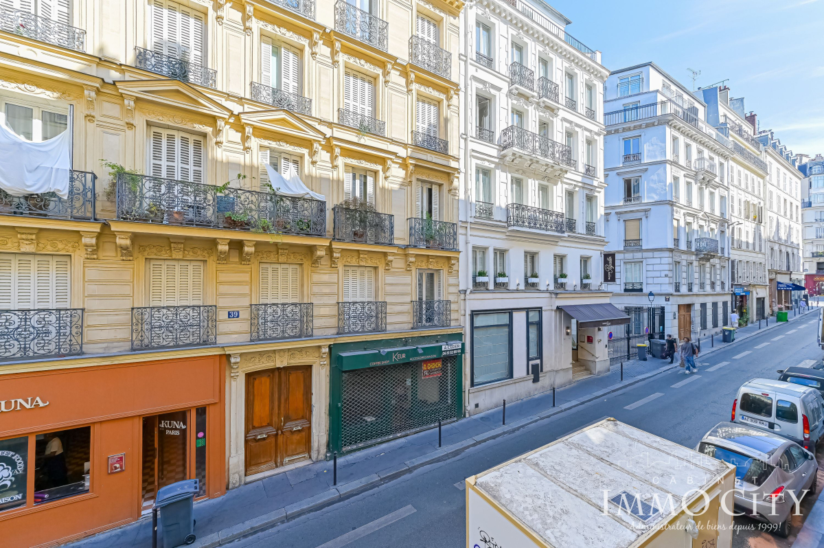 Location Appartement  2 pièces - 34m² 75009 Paris
