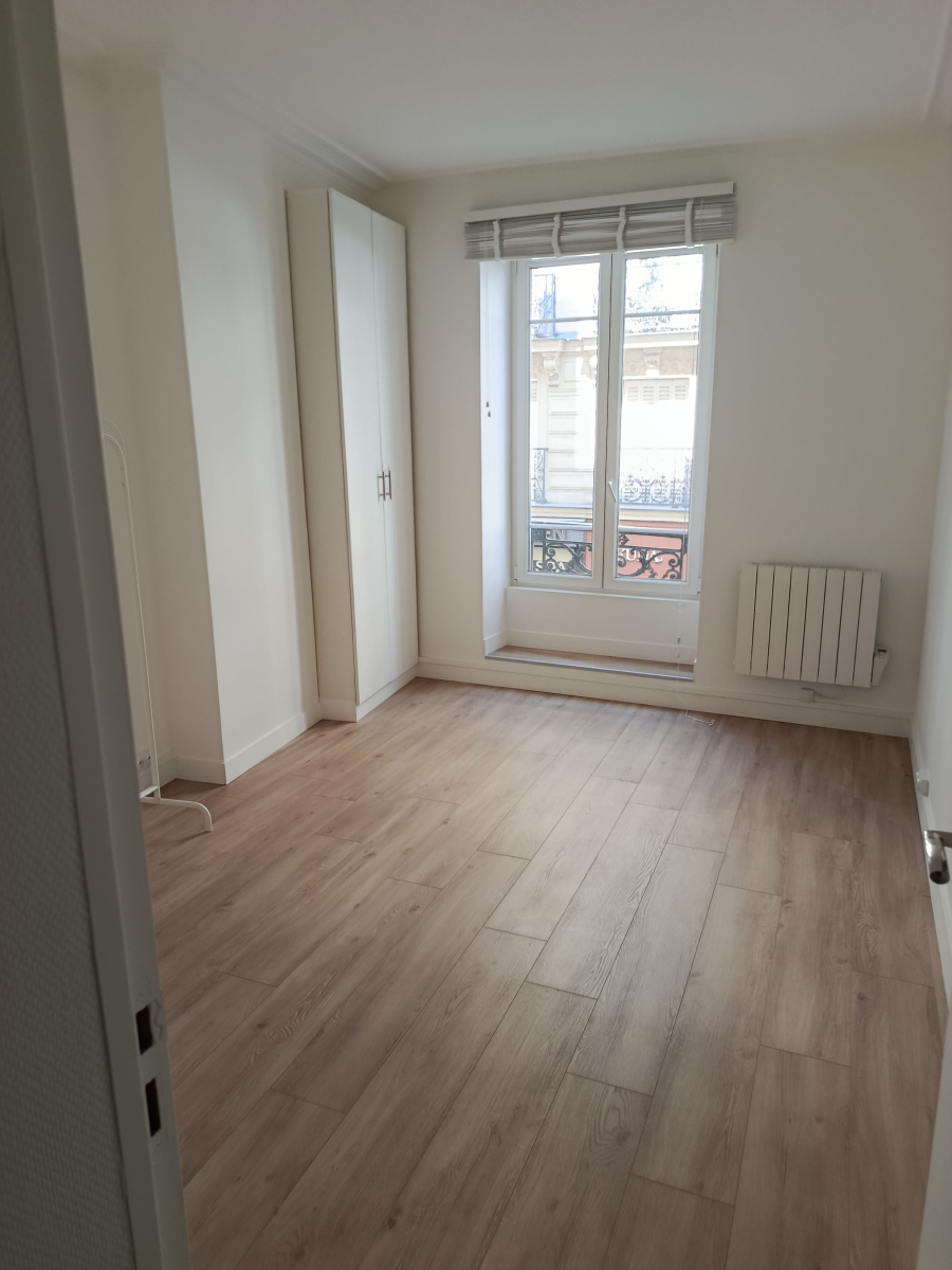 Location Appartement  2 pièces - 34m² 75009 Paris