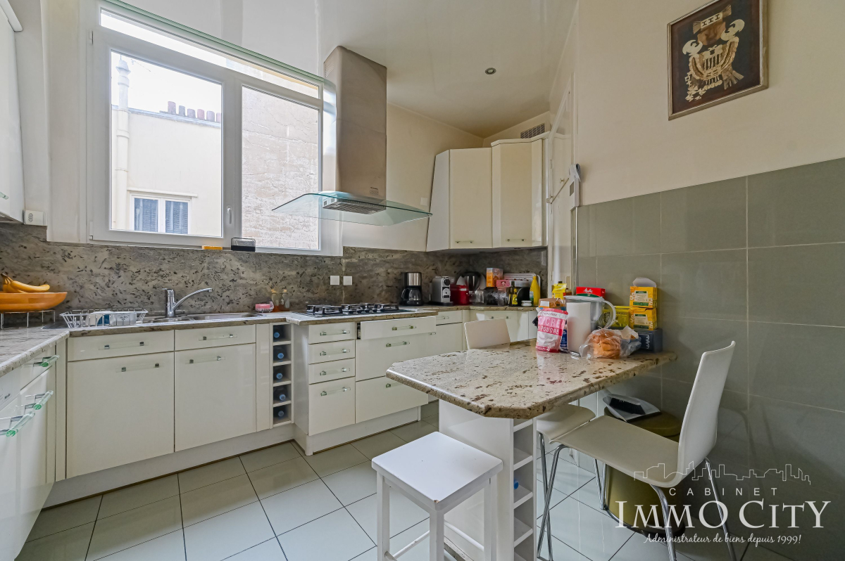 Vente Appartement  5 pièces - 155.5m² 75008 Paris