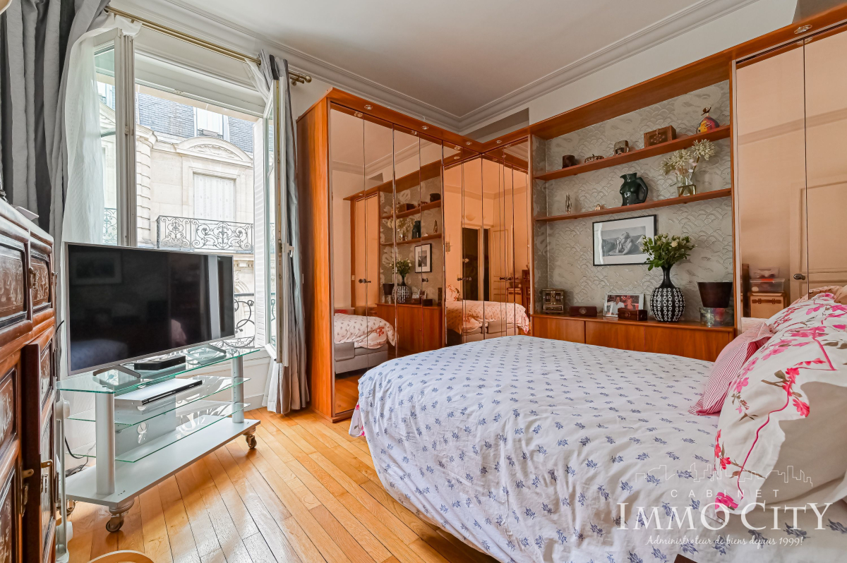 Vente Appartement  5 pièces - 155.5m² 75008 Paris