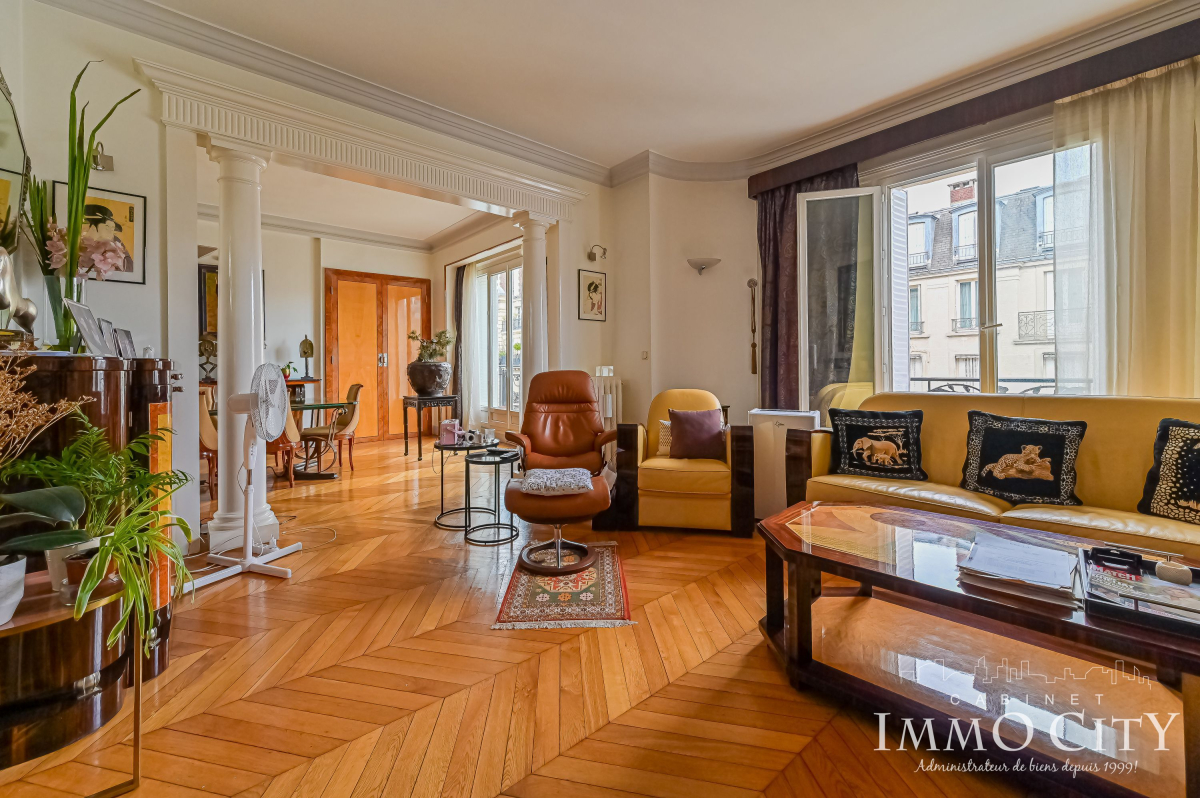 Vente Appartement  5 pièces - 155.5m² 75008 Paris