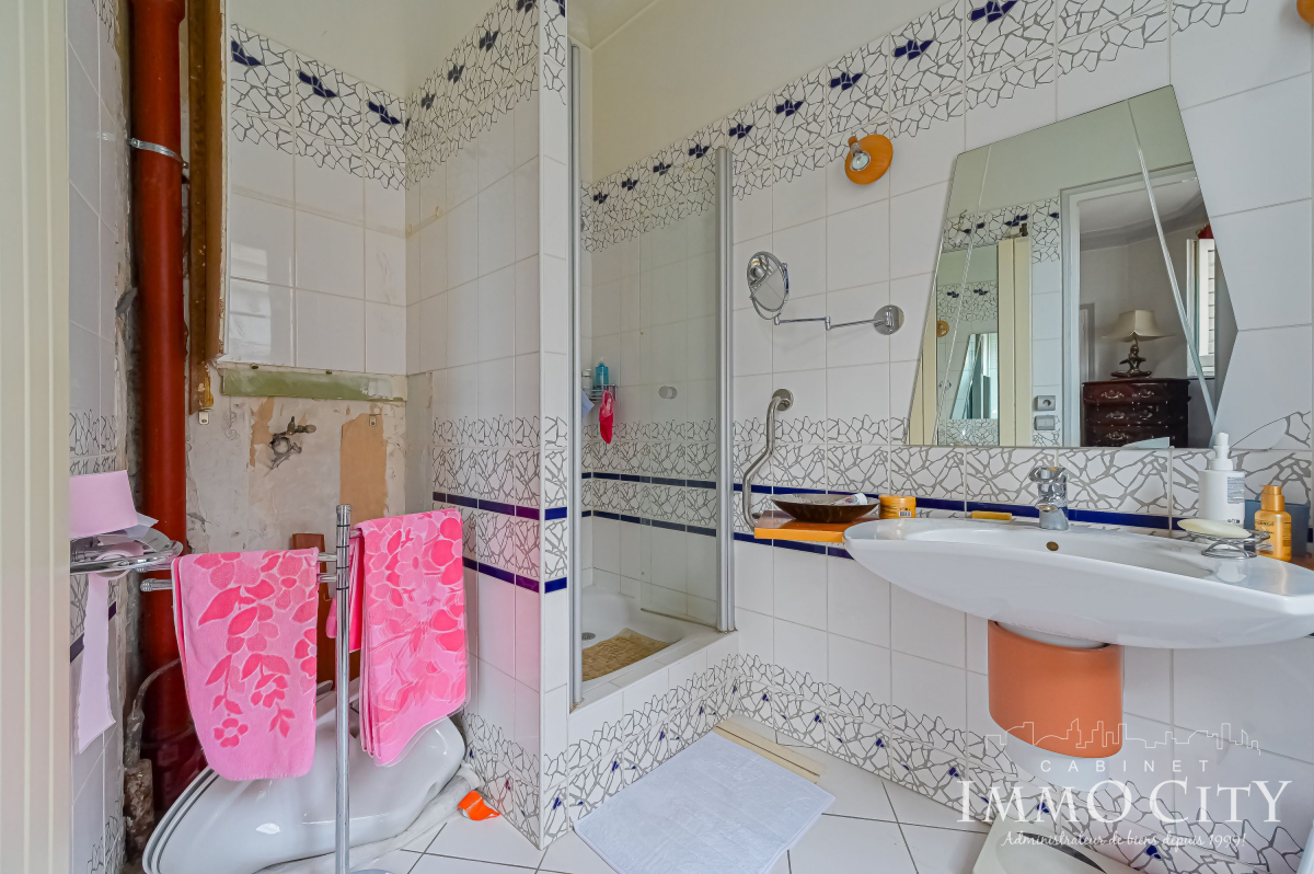 Vente Appartement  5 pièces - 155.5m² 75008 Paris