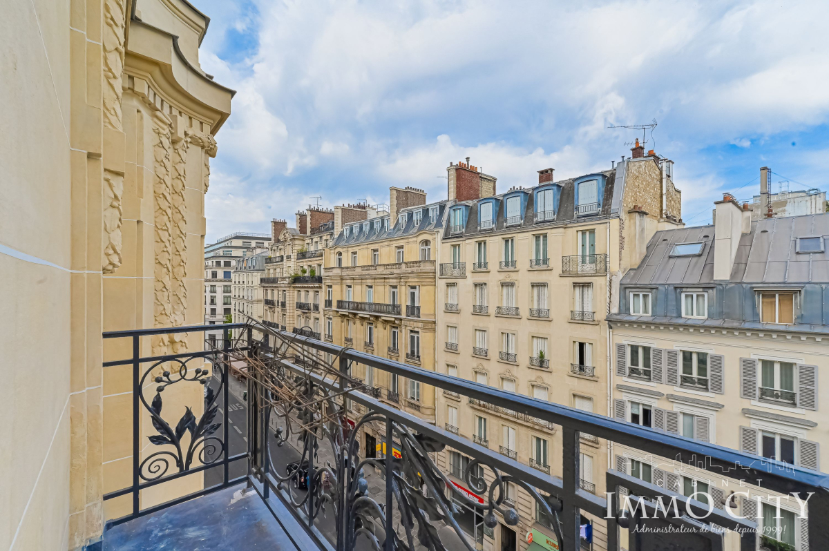 Vente Appartement  5 pièces - 155.5m² 75008 Paris