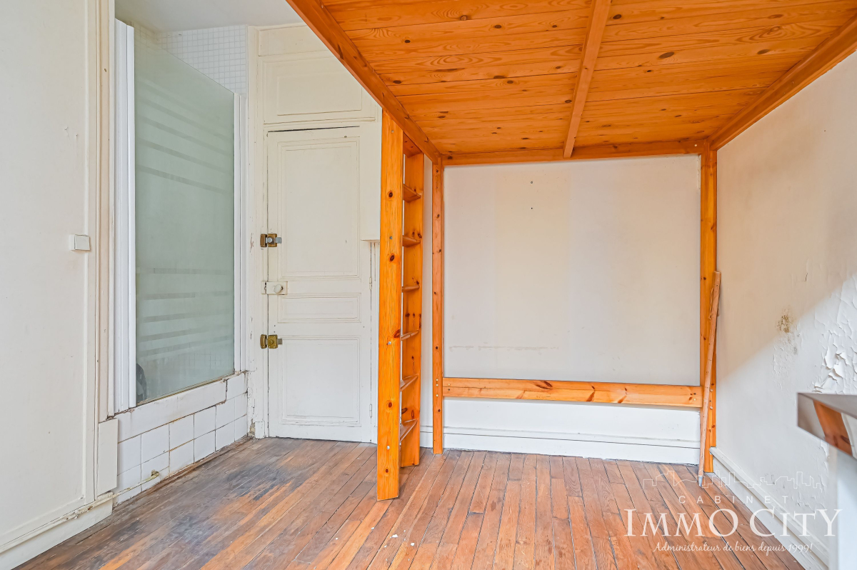 Vente Appartement  1 pièce (studio) - 9.43m² 75017 Paris