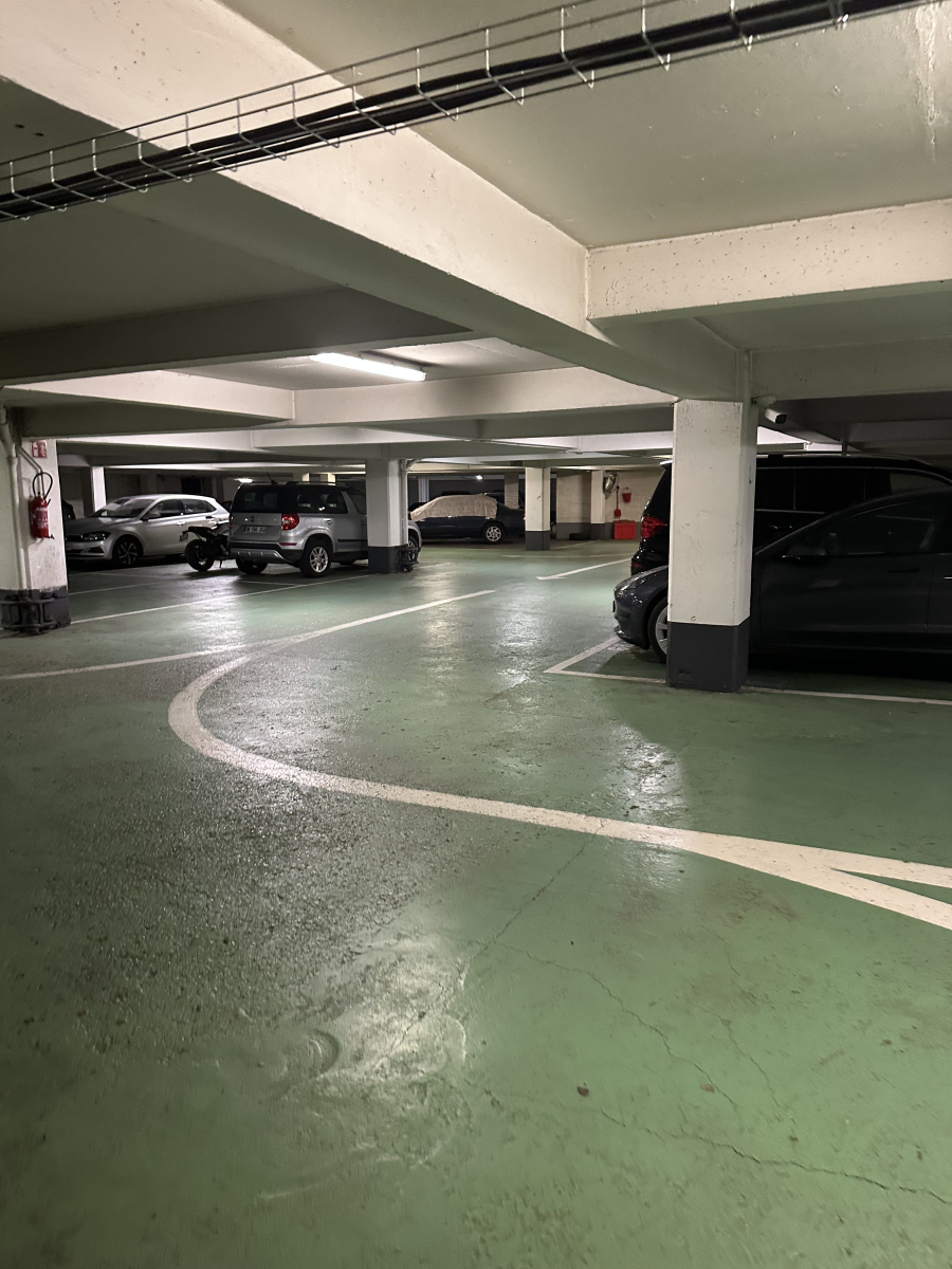 Vente Parking  - 11m² 75015 Paris