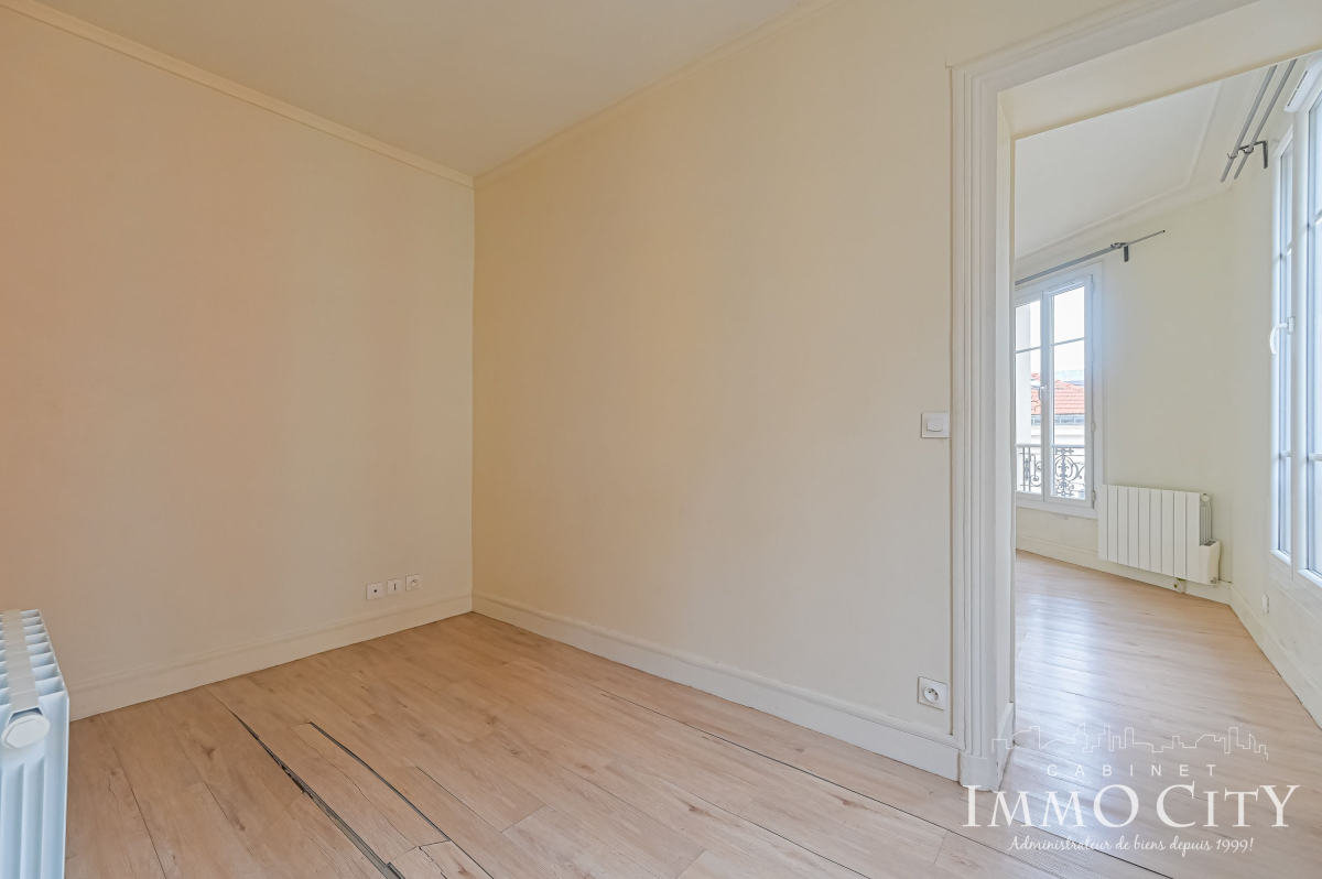 Vente Appartement  2 pièces - 27m² 75014 Paris