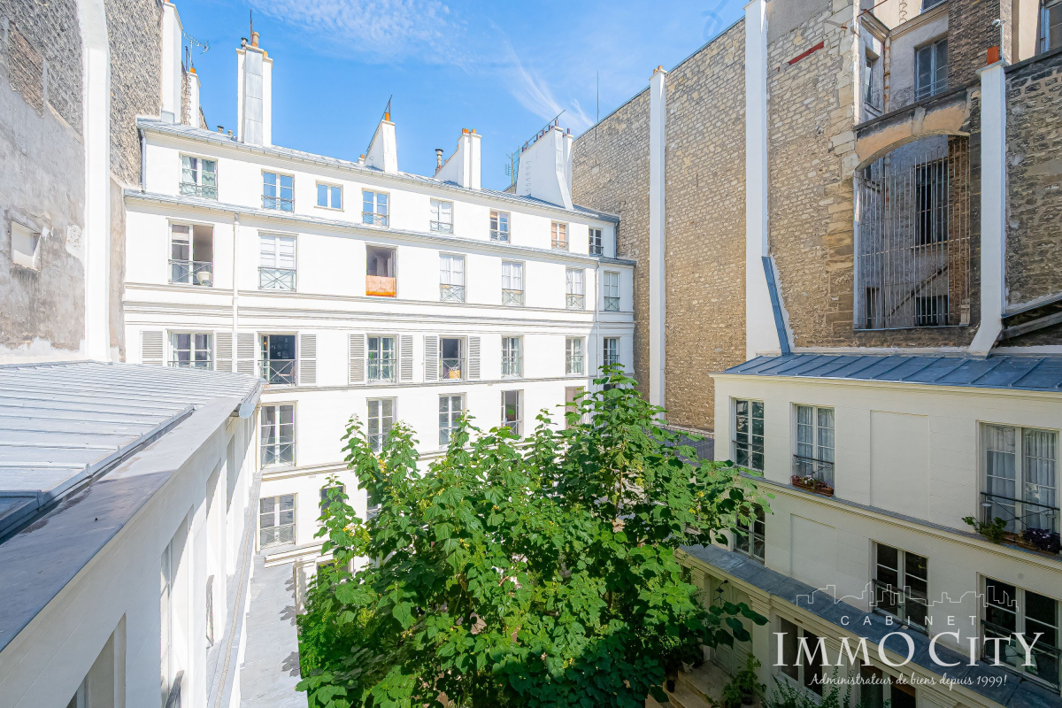 Location Bureau  3 pièces - 57m² 75009 Paris