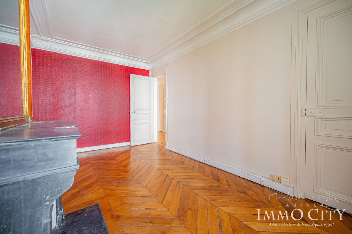 Location Bureau  3 pièces - 57m² 75009 Paris