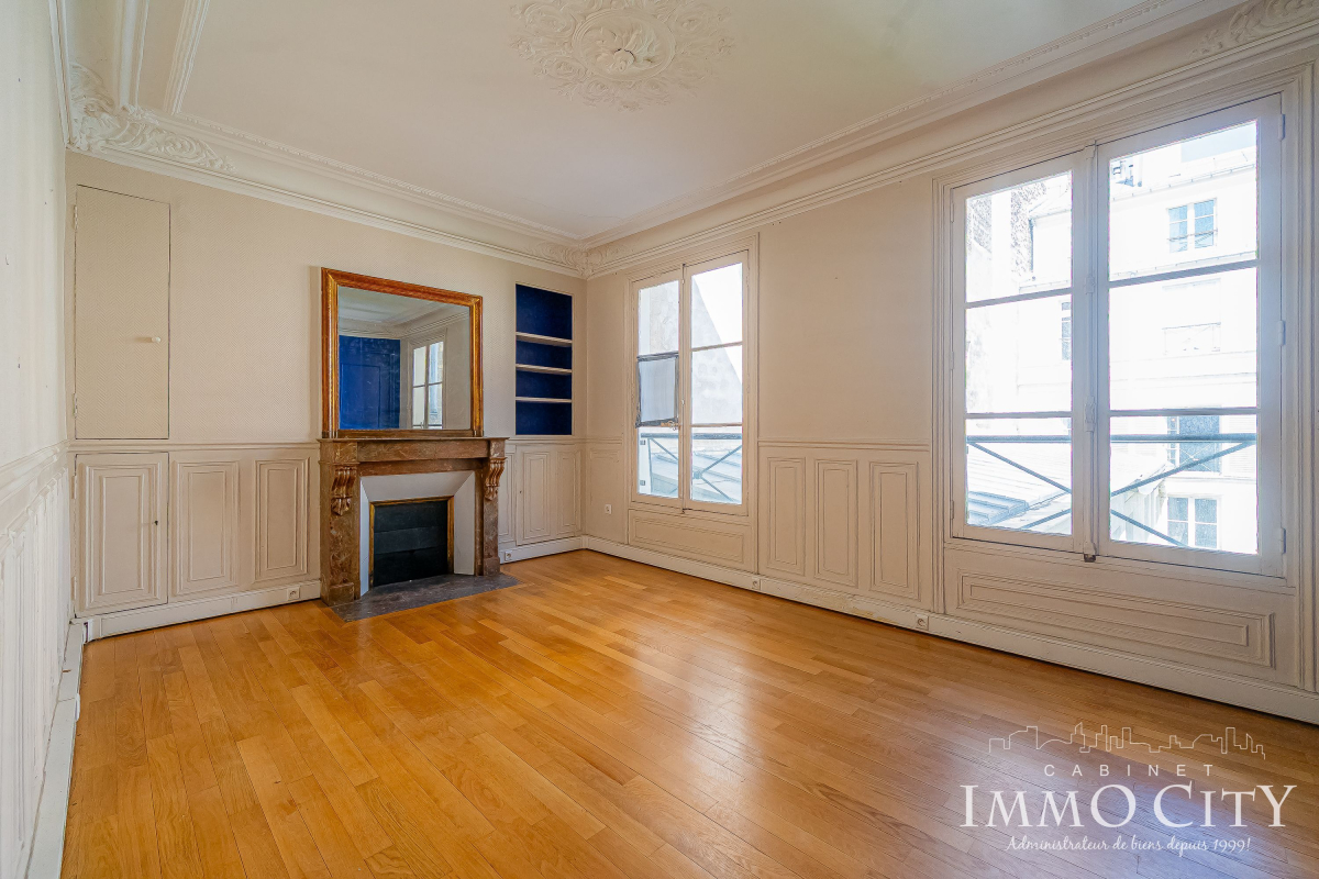 Location Bureau  3 pièces - 57m² 75009 Paris