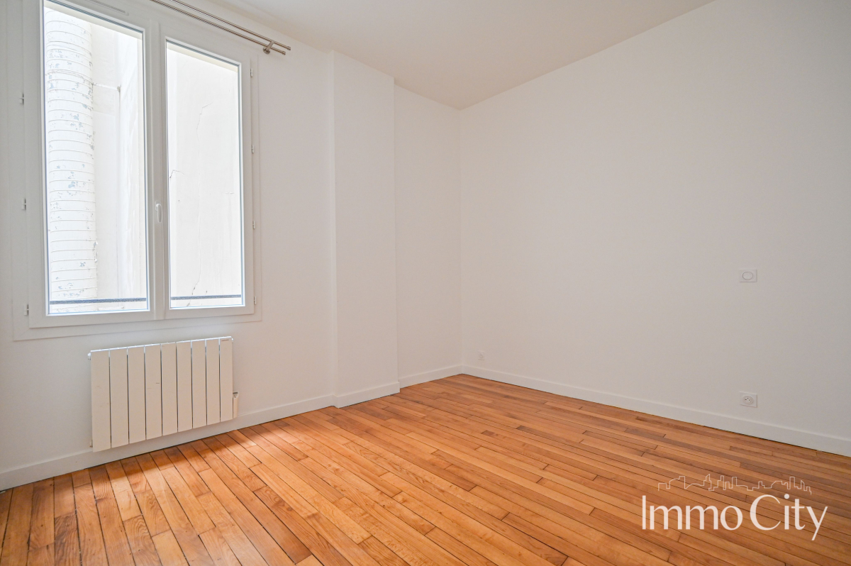 Location Appartement  3 pièces - 72m² 75001 Paris
