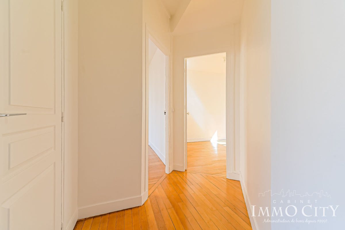 Location Appartement  2 pièces - 35m² 92110 Clichy