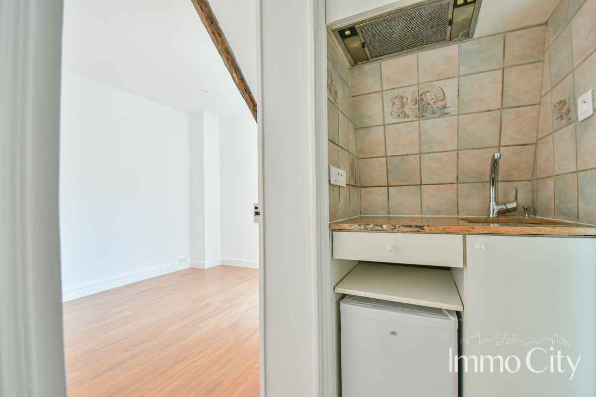 Vente Appartement  1 pièce (studio) - 15.47m² 75017 Paris
