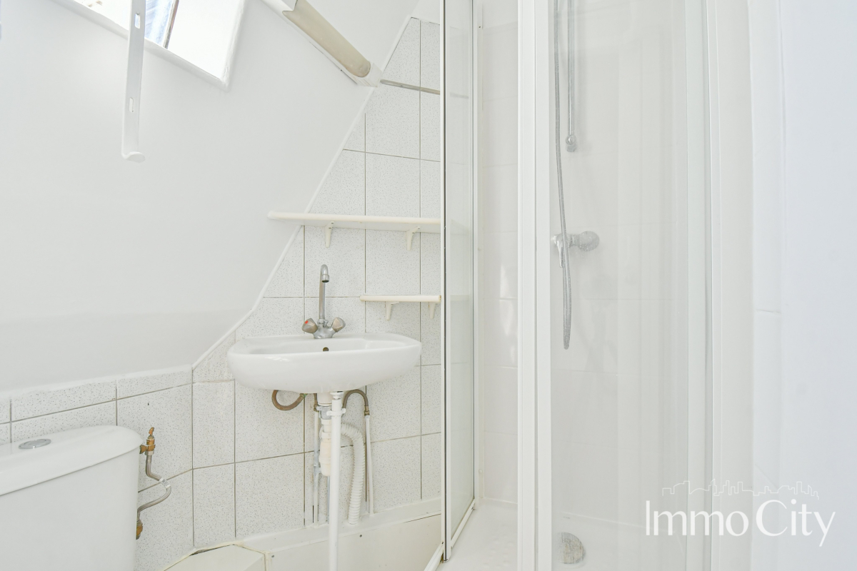Vente Appartement  1 pièce (studio) - 15.47m² 75017 Paris